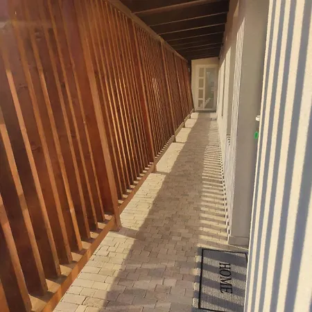 Apartament Luxus Airport
