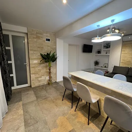 Luxus Airport Apartament Cluj-Napoca